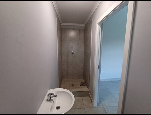 2 BEDROOM APARTMENT FOR SALE IN CHASEDENE